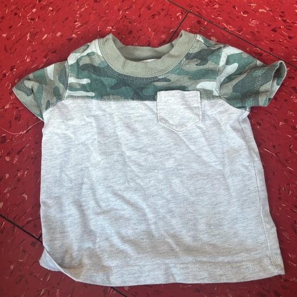 Lot of 0-3 month clothes - Picture 11 of 16